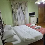 Boutique By 3* Βουκουρέστι