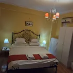 Boutique By 3*