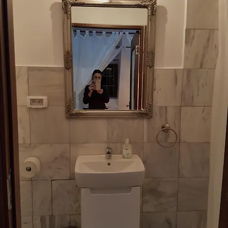 Boutique By 3* Bukarest