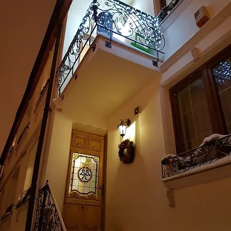 Ξενοδοχείο Boutique By