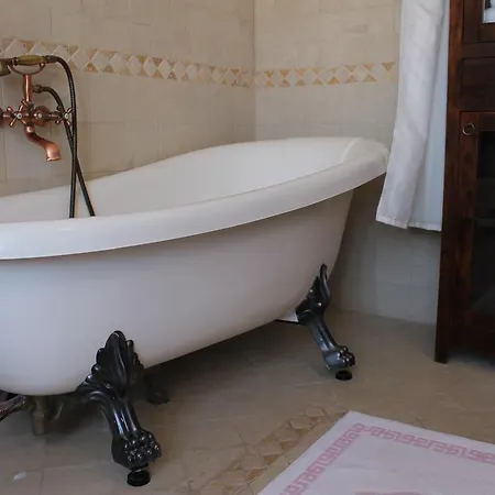 Hotell Boutique By 3*