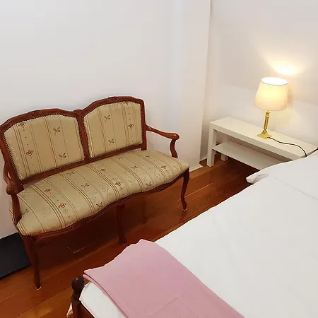 Boutique By 3*