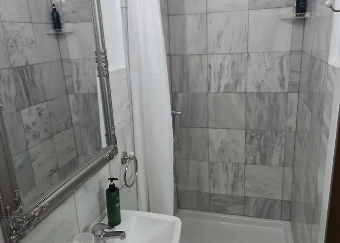 Boutique By 부쿠레슈티