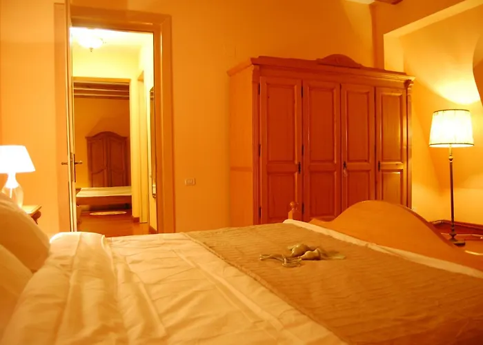 Boutique By 3*