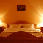 Hotel Boutique By 3*