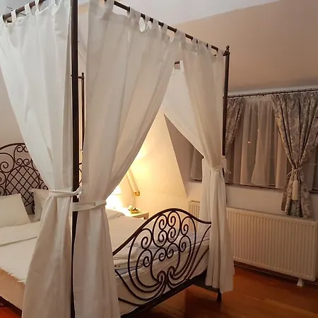 Boutique By Hotel Bucureşti
